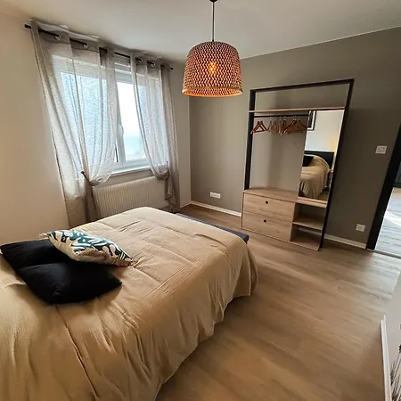 Les Reflets Du Chateau ~ Wine Road ~ Free Parking Thanvillé