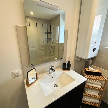 Les Reflets Du Chateau - Parking Gratuit - Cosy & Moderne - Route Des Vins