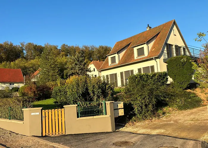 Les Reflets Du Chateau - Parking Gratuit - Cosy & Moderne - Route Des Vins Apartment Thanville